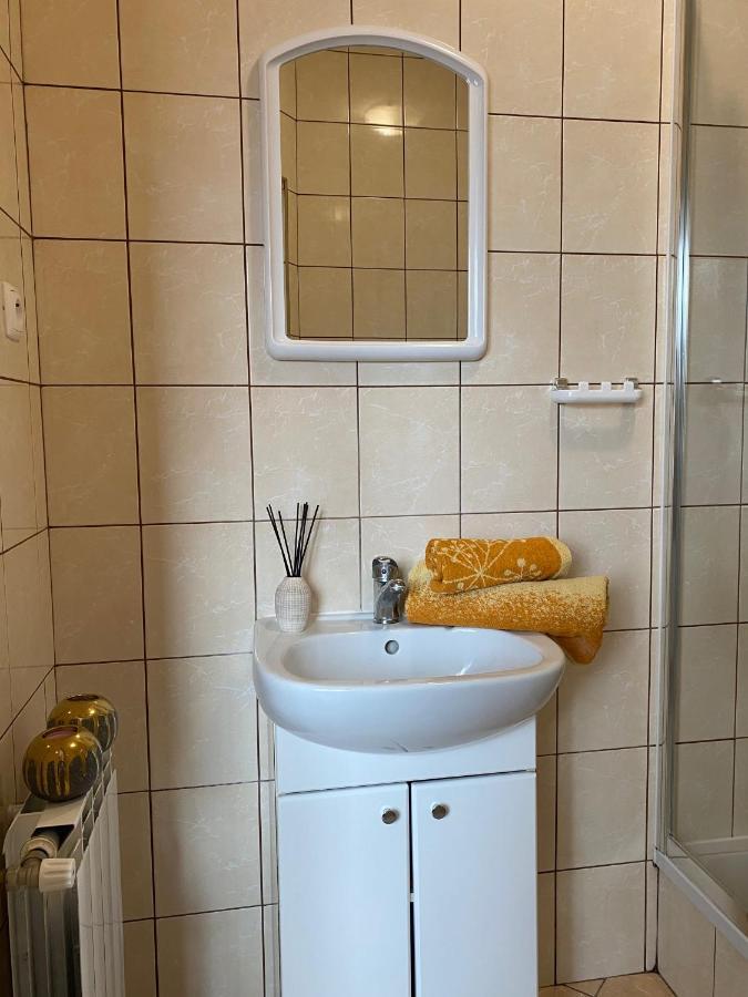 Pod Kasztanami *