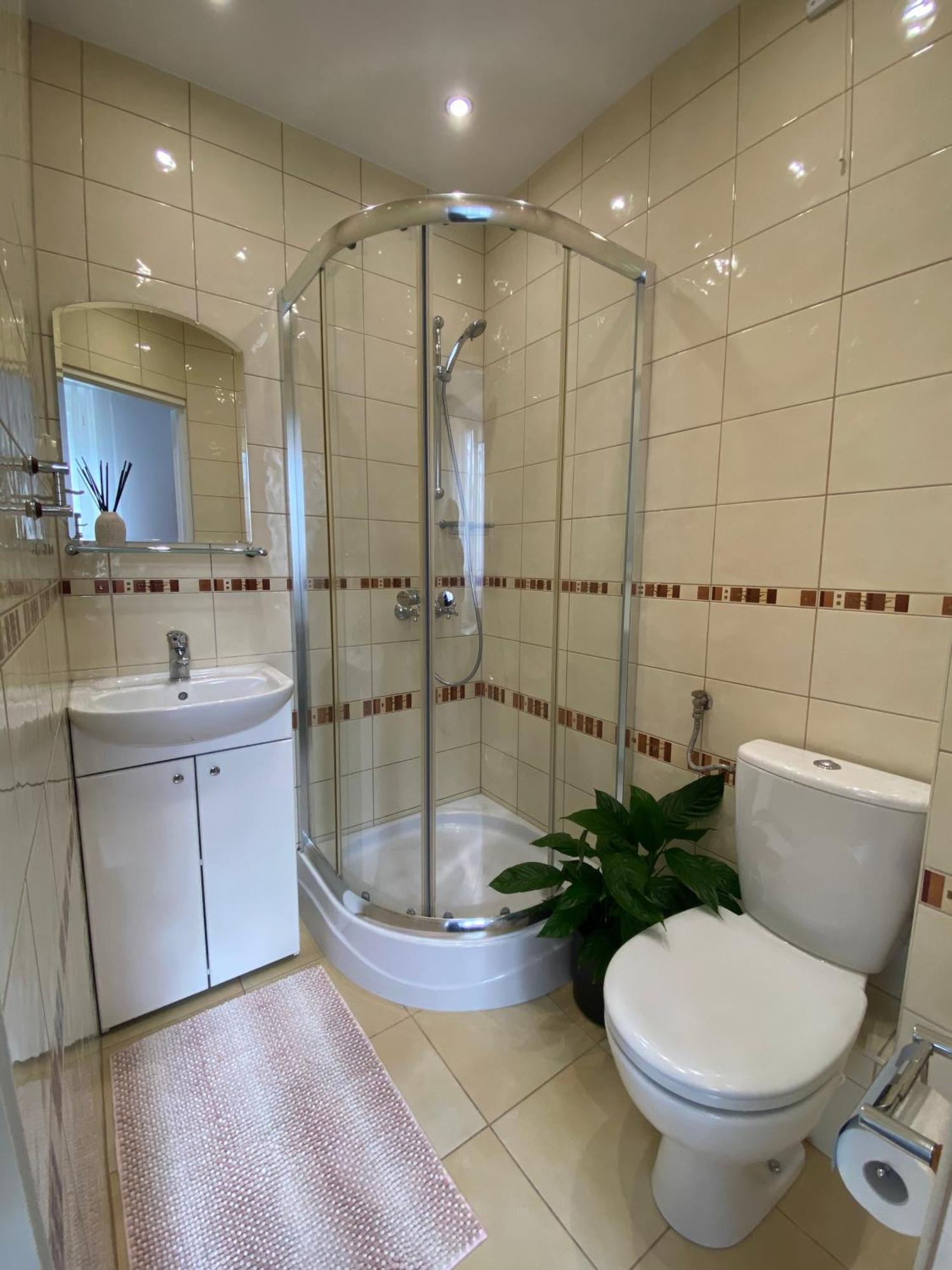 Pod Kasztanami Homestay Jantar