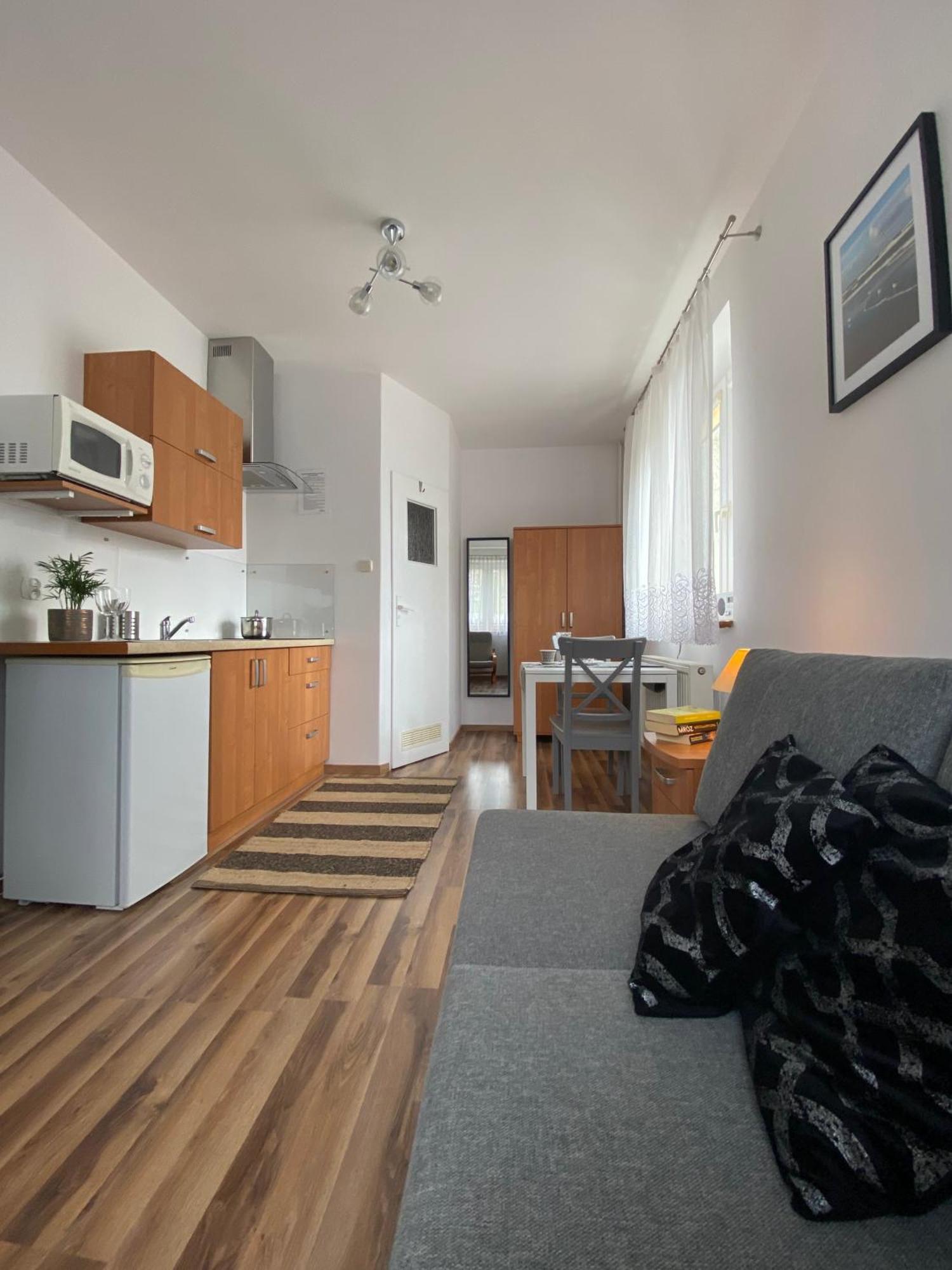 Pod Kasztanami Homestay Jantar